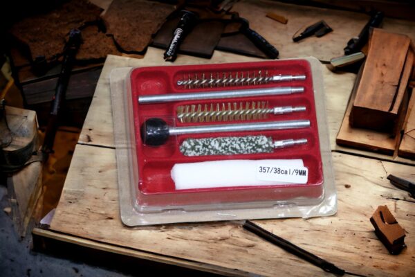 Universal pistol cleaning kit